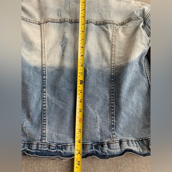 Evidnt Denim Distressed Jean Jacket with Collar NWT Size XS - Picture 11 of 12